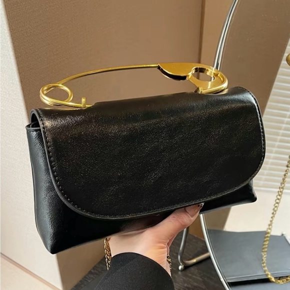 Must Have Fashion Bag - Picture 1 of 1